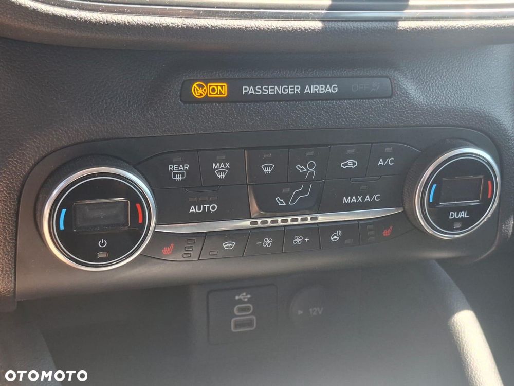 Ford Kuga 2.5 FHEV FWD Titanium X - 21