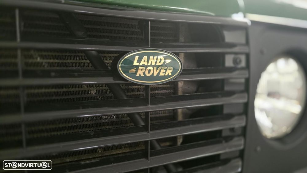 Land Rover Defender 110 2.5 TD5 Metal Top - 4