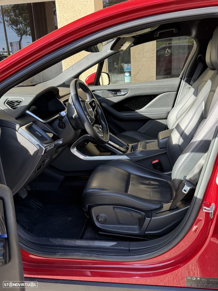 Jaguar I-Pace - 8