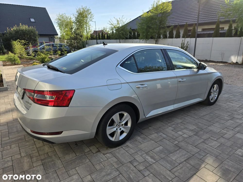Skoda Superb - 1
