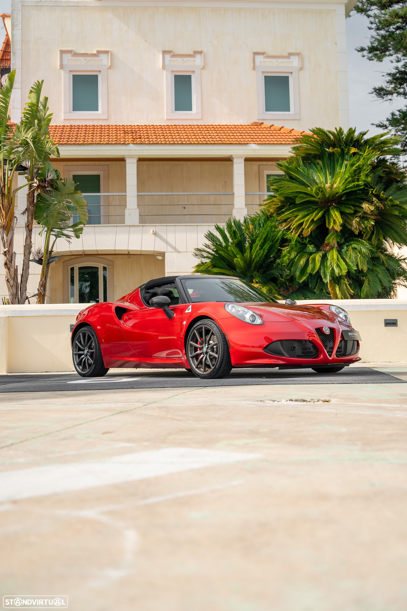 Alfa Romeo 4C Spider 1750 TBi - 6