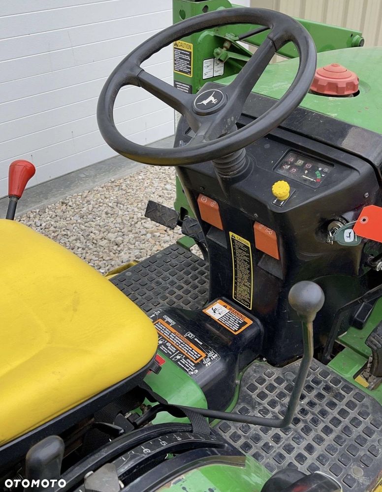 John Deere 4100 - 26