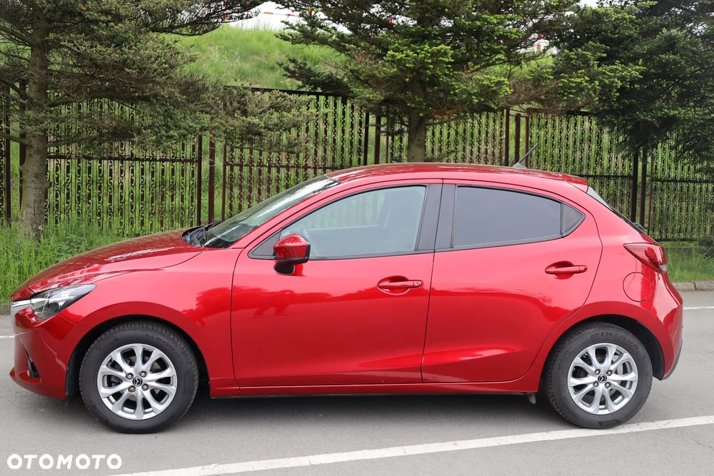 Mazda 2 - 3