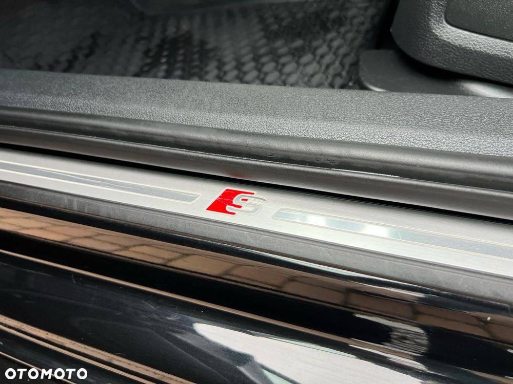 Audi A4 Avant 40 TDI Quattro Sport S tronic - 16