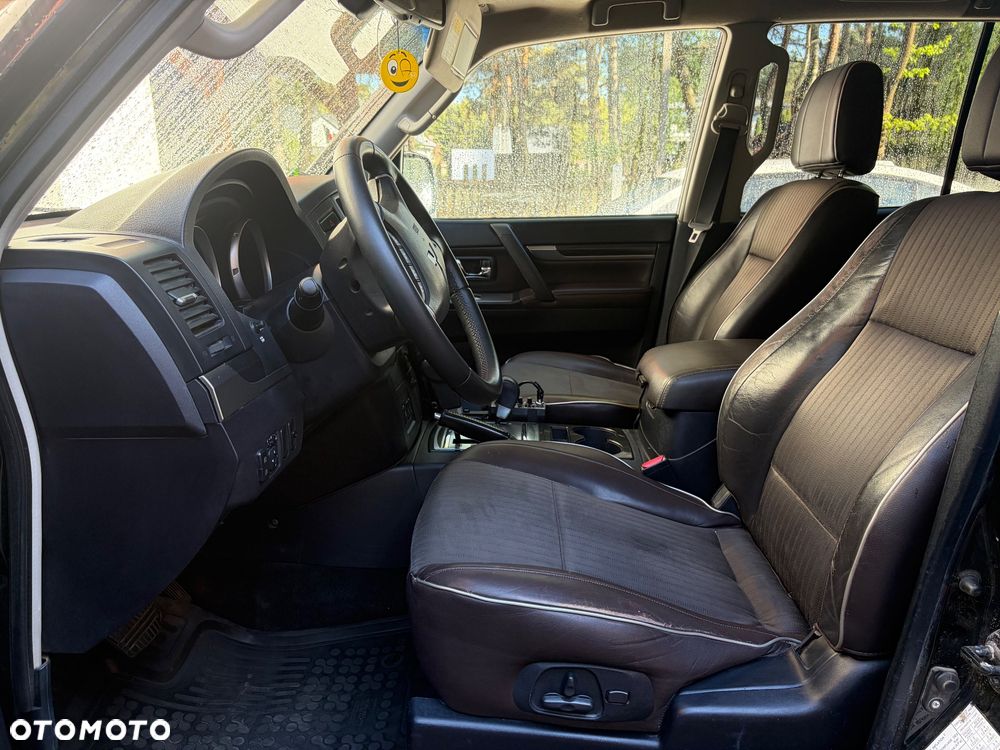 Mitsubishi Pajero 3.2 DID Instyle - 13