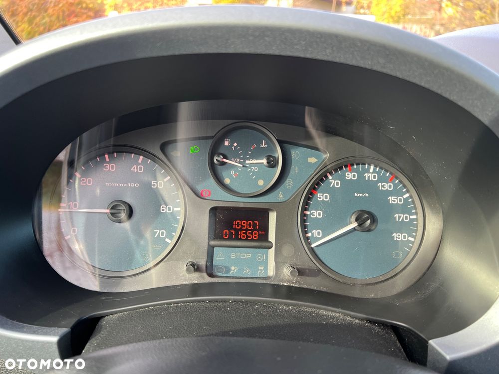 Citroën Berlingo II 1.6i Prestige - 3