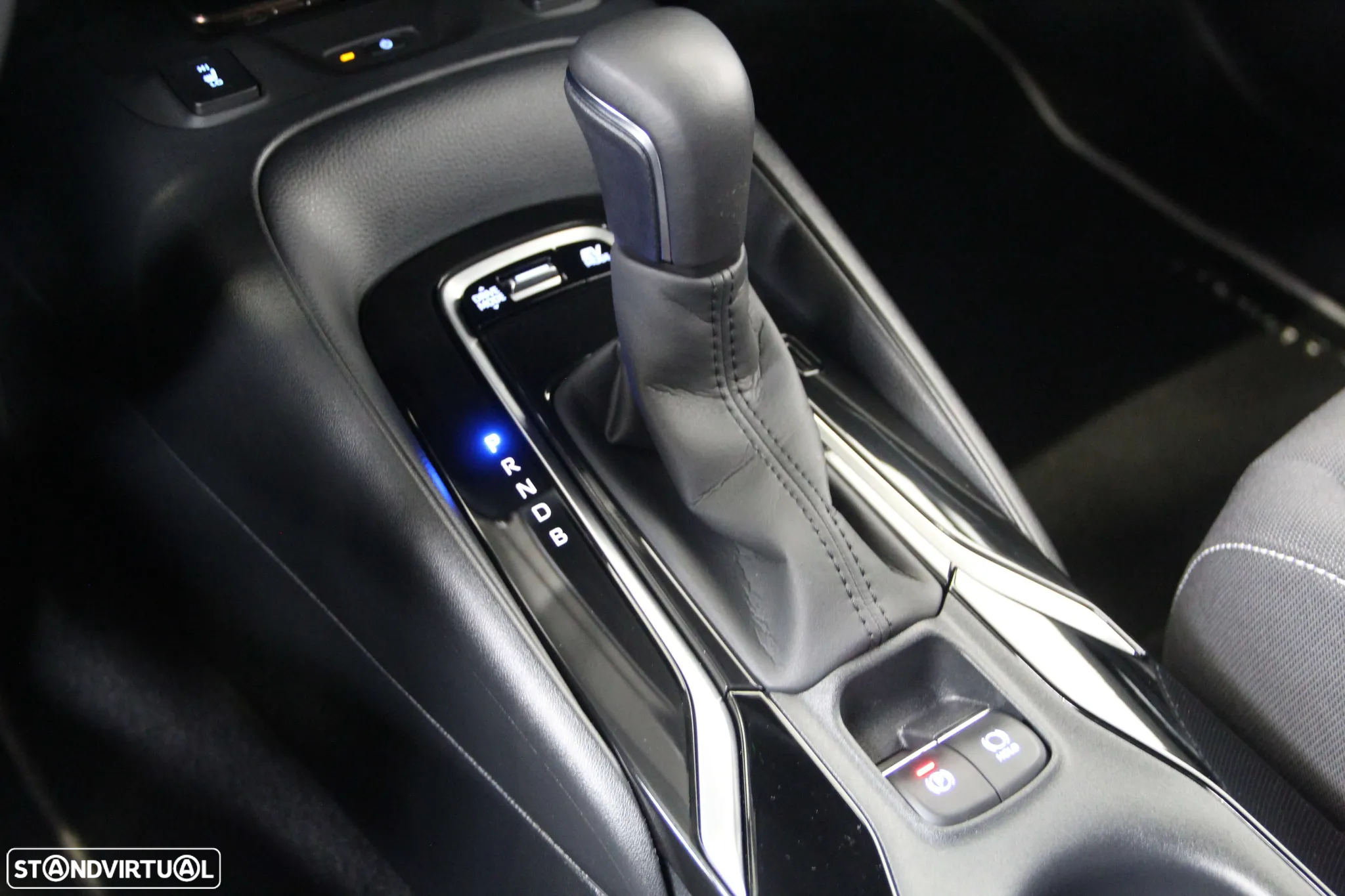 Toyota Corolla Touring Sports 1.8 Hybrid Exclusive - 18