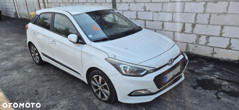 Hyundai i20 1.1 CRDi Comfort - 1