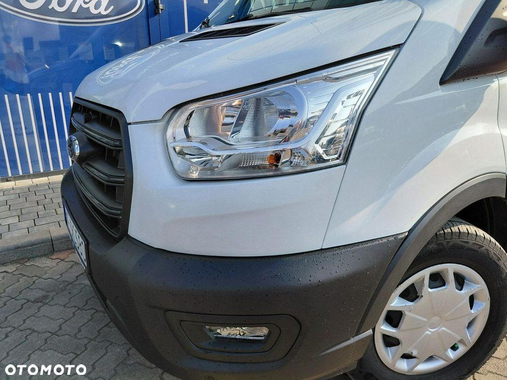 Ford Transit Trend Van 6-osobowy 350 L3H2 2,0 EcoBlue 130KM 4x4 - 30