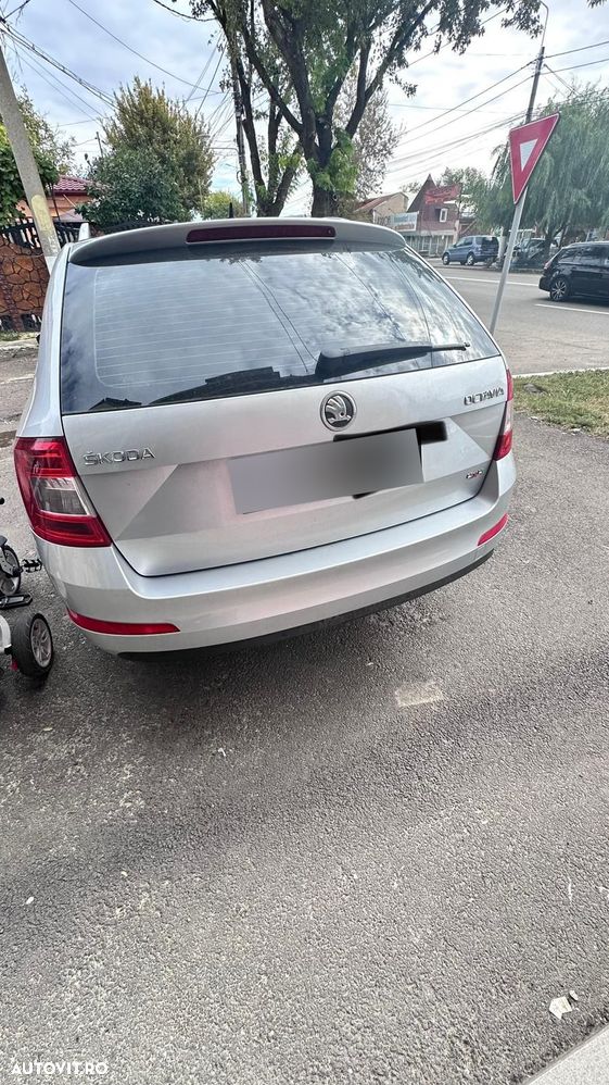 Skoda Octavia 1.8 TSI 4x4 DSG Style - 8