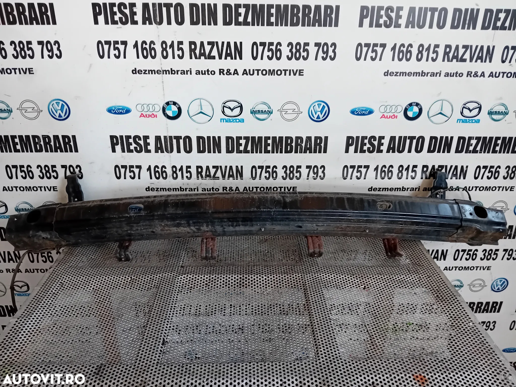 Armatura Bara Spate Hyundai Santa Fe 2 II An 2006-2012 - 5