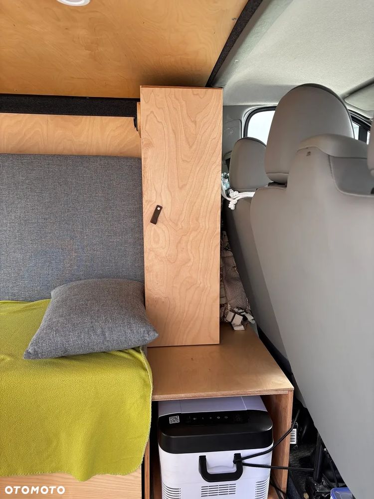 Opel VIVARO - 16