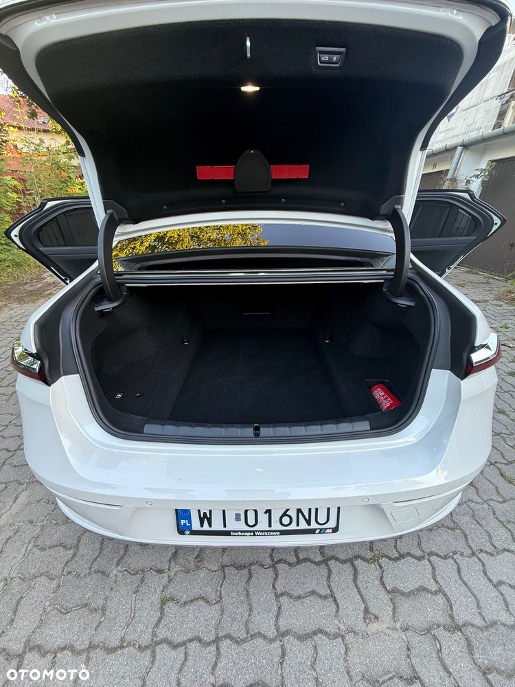 BMW Seria 7 - 8