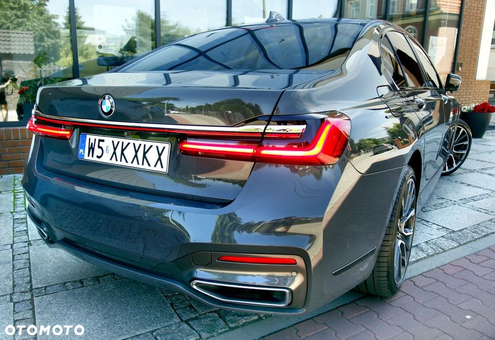 BMW Seria 7 - 28