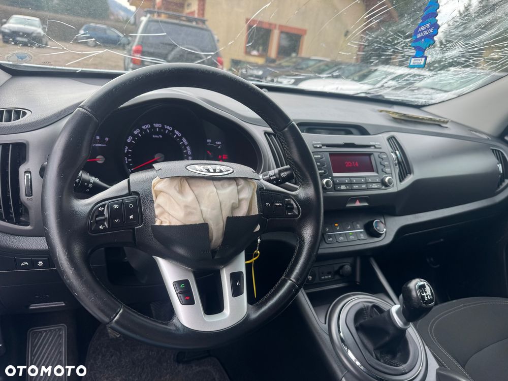 Kia Sportage - 16