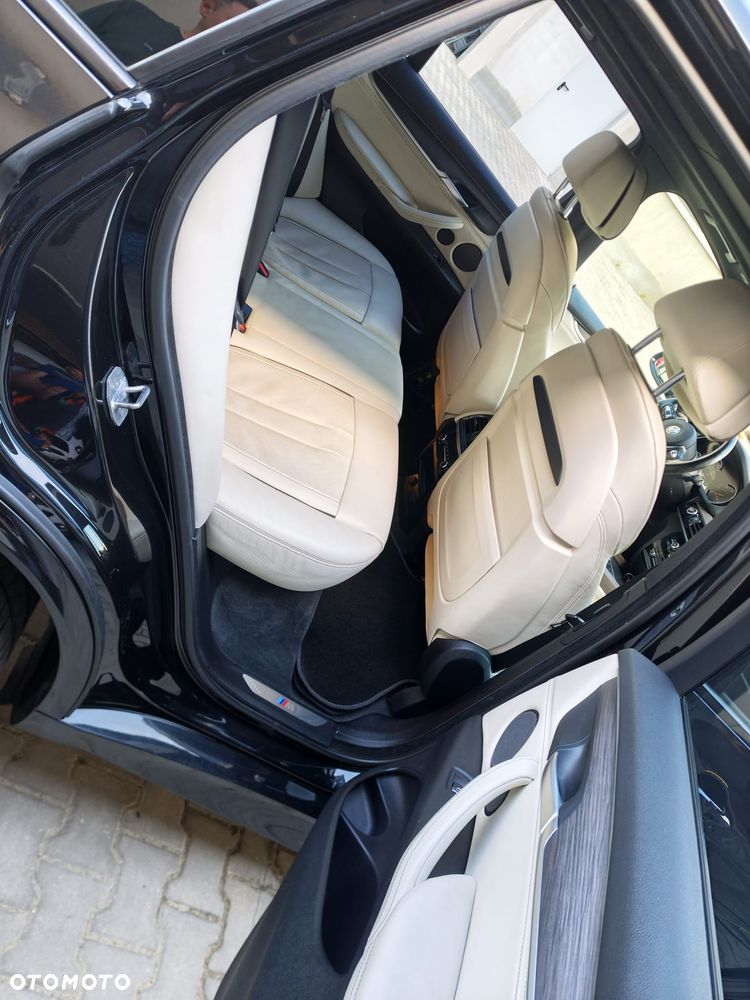 BMW X5 M M50d - 9