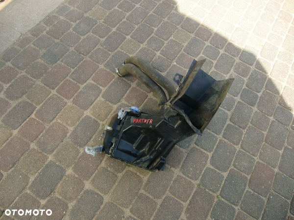 CHŁODNICA INTERCOOLERA PARTNER BERLINGO