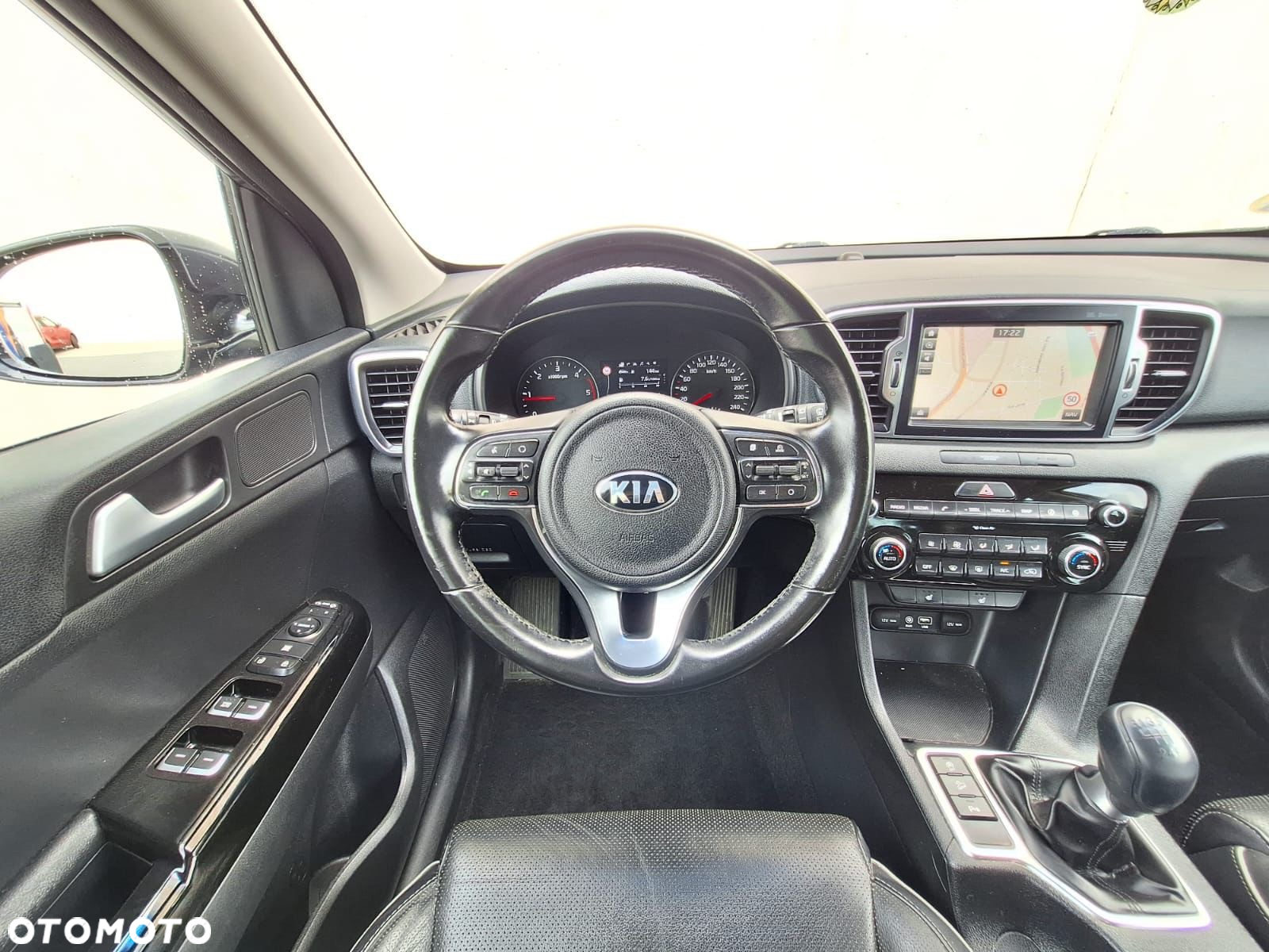 Kia Sportage 1.7 CRDI 2WD Dream-Team Edition - 14