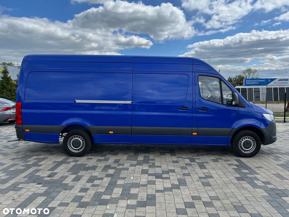 Mercedes-Benz Sprinter - 5