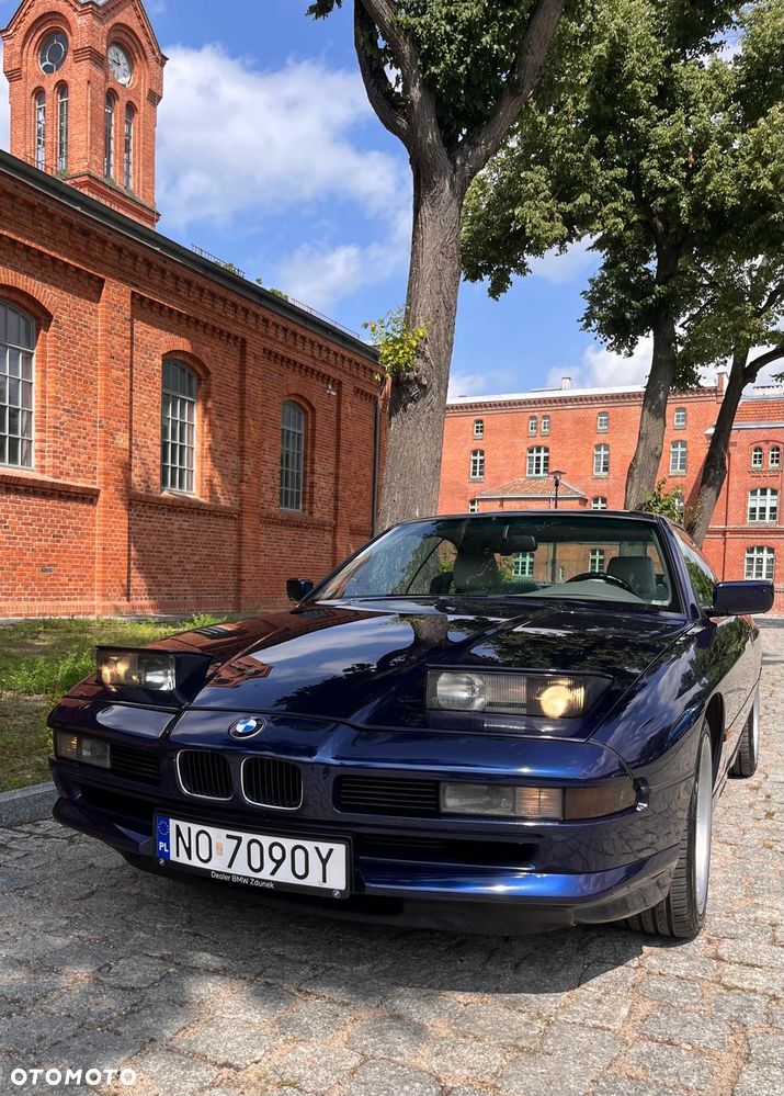 BMW Seria 8 - 8