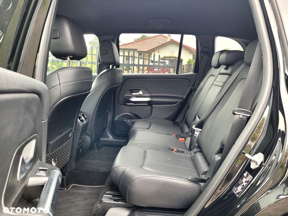 Mercedes-Benz GLB 180 d Progressive 8G-DCT - 12