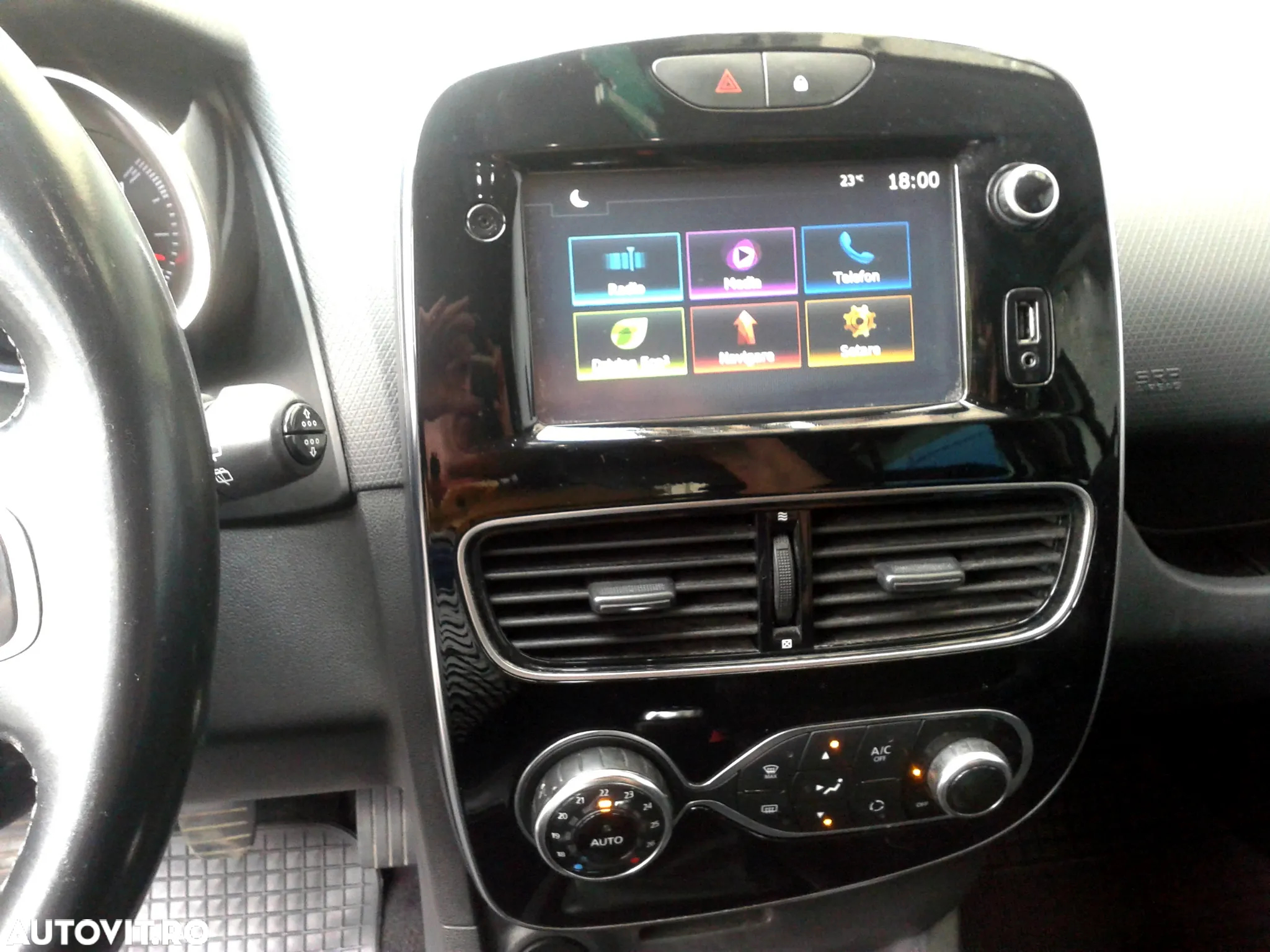 Renault Clio Energy dCi 90 Start & Stop LIMITED 2018 - 7