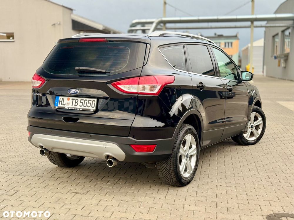Ford Kuga 2.0 TDCi 2x4 Trend - 3