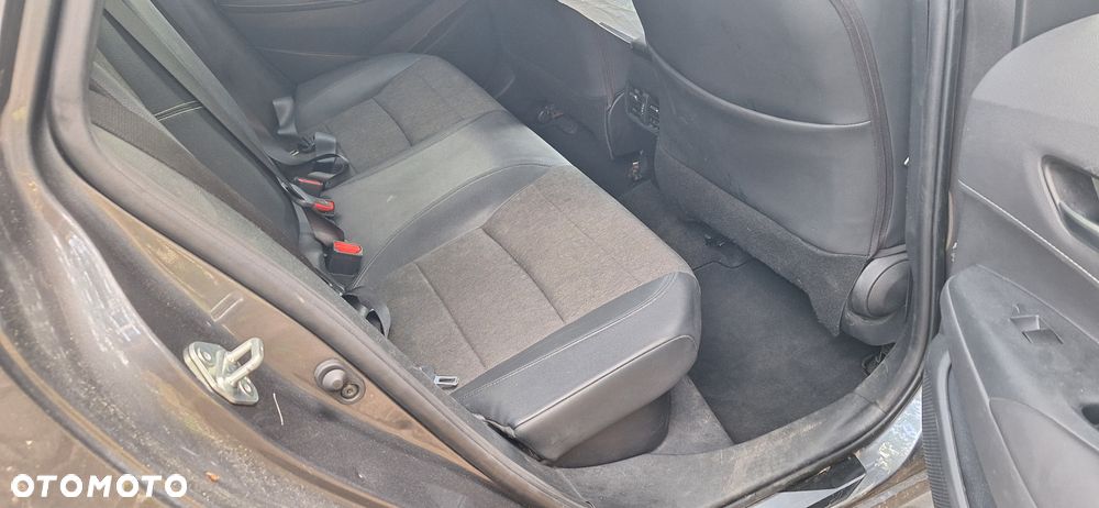 Toyota Corolla 1.8 Hybrid Executive - 24