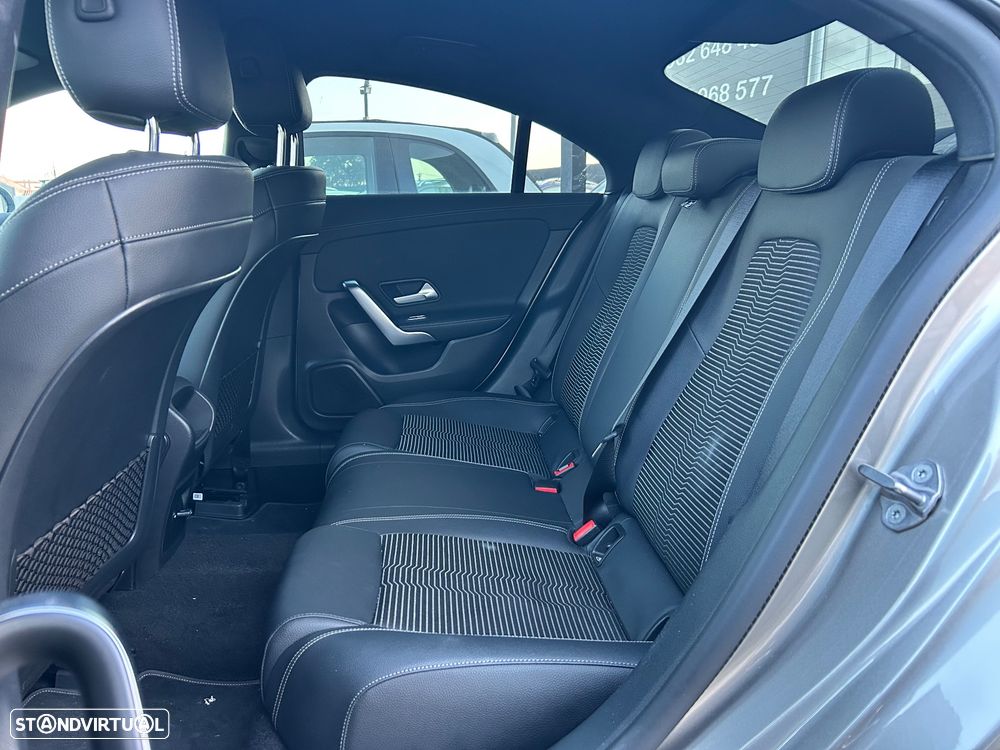 Mercedes-Benz CLA 200 - 11