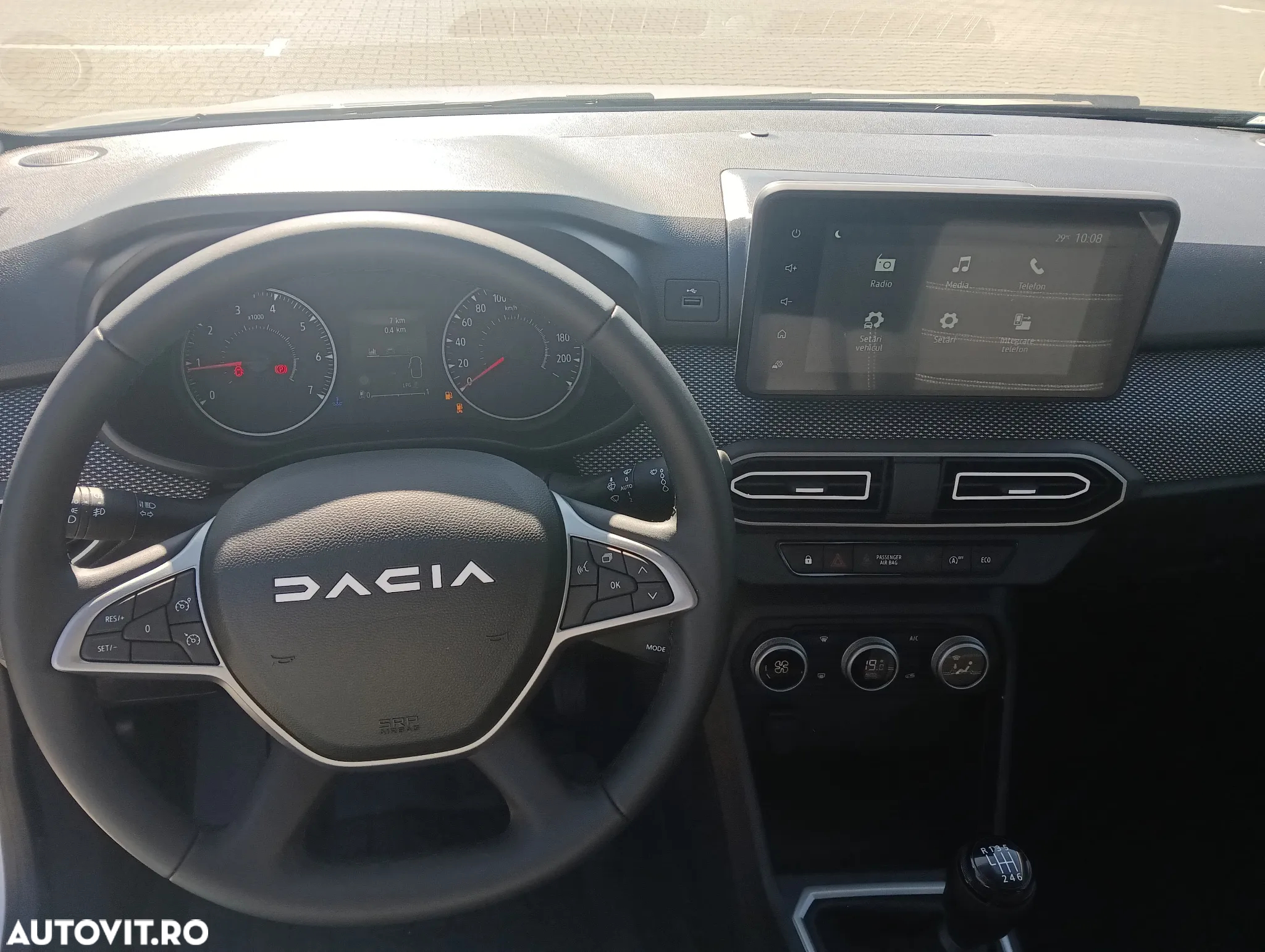 Dacia Logan ECO-G 100 MT6 Prestige - 12