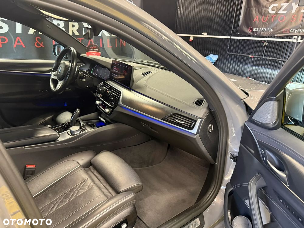 BMW Seria 5 530i xDrive GPF M Sport sport - 11
