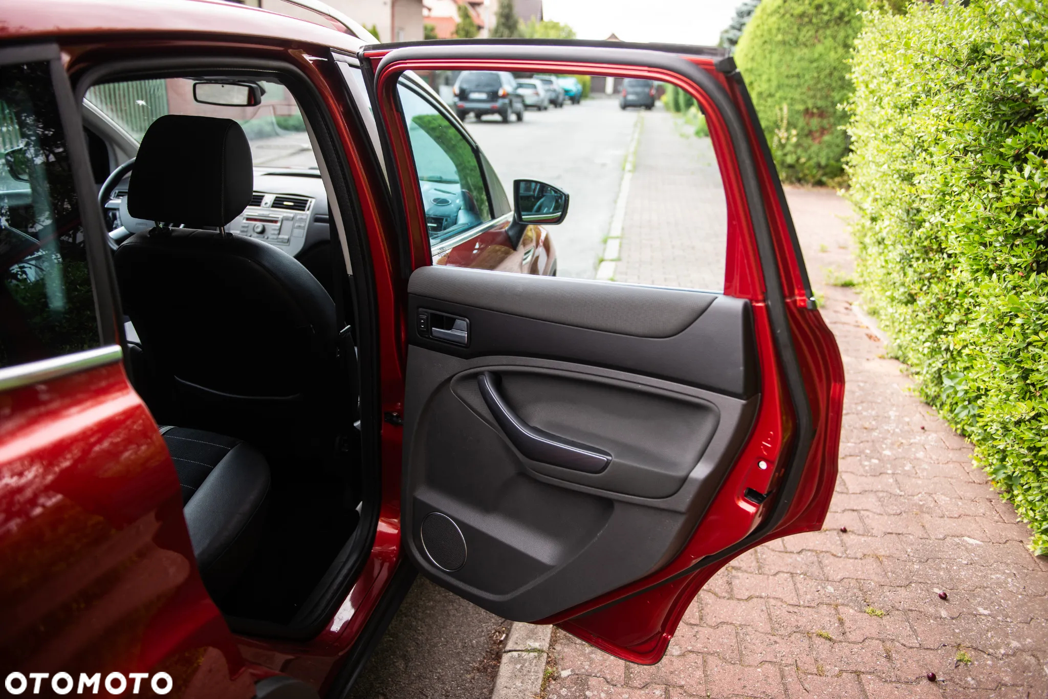 Ford Kuga 2.0 TDCi 4x4 Titanium - 24