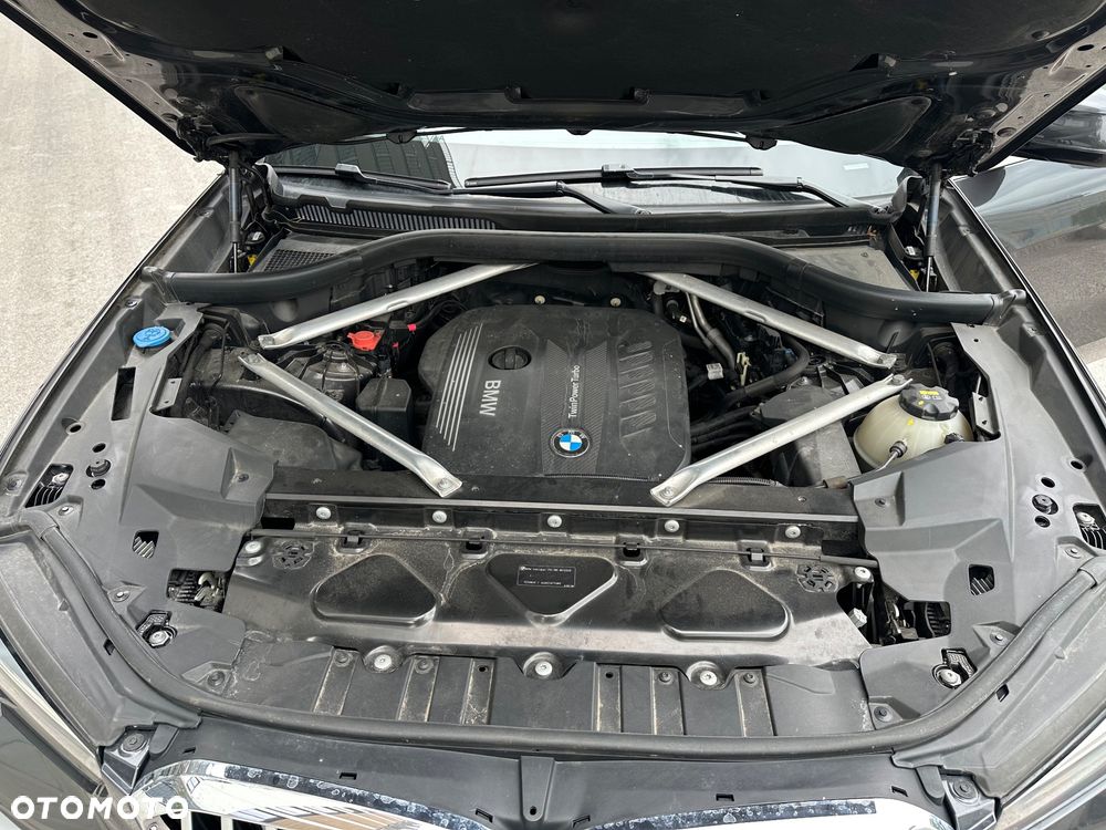 BMW X5 xDrive30d - 17