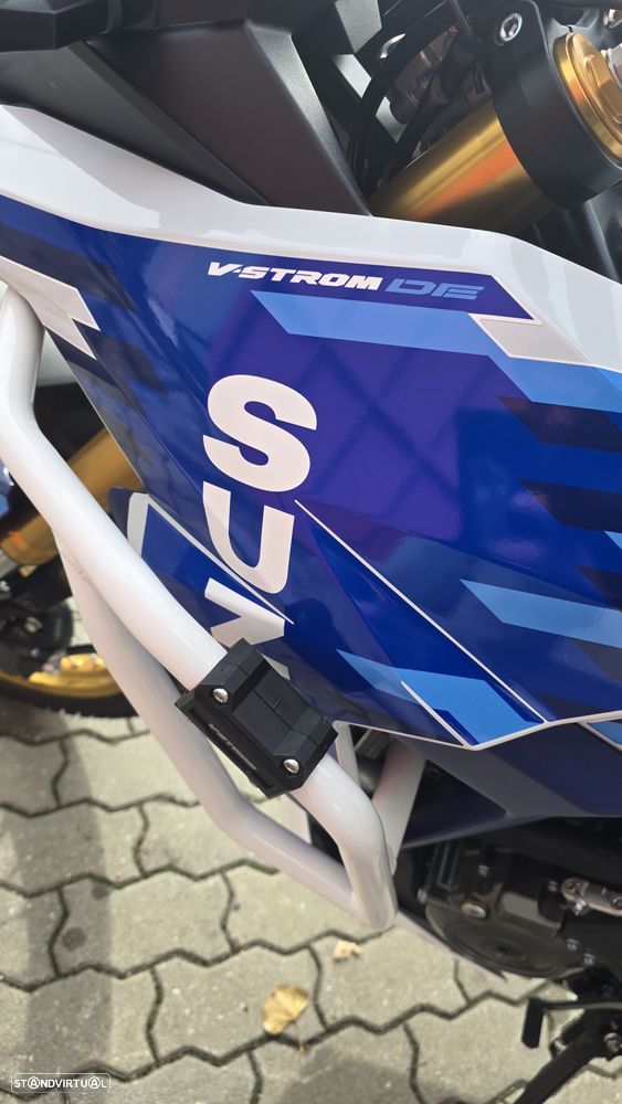 Suzuki DL 800 Heritage Tourer - 9