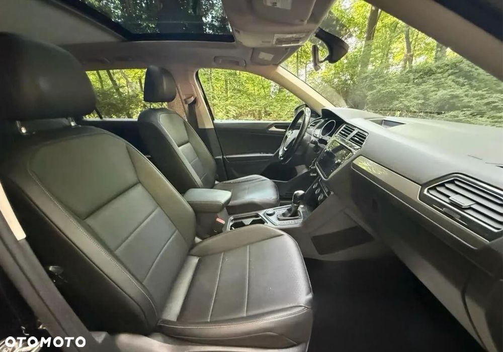 Volkswagen Tiguan 2.0 TSI 4Motion DSG OPF Highline - 13