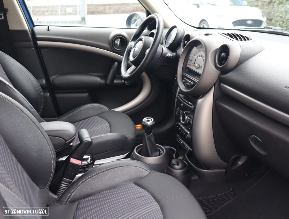 MINI Countryman Cooper D - 6