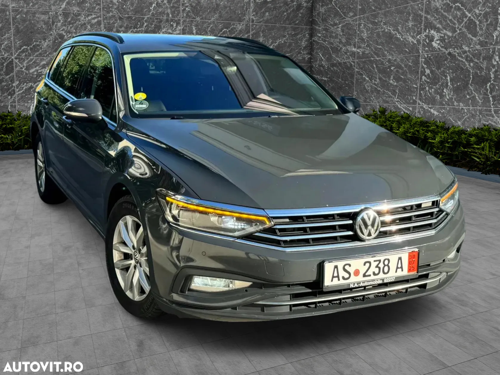 Volkswagen Passat 2.0 TDI (BlueMotion Technology) DSG Highline - 38