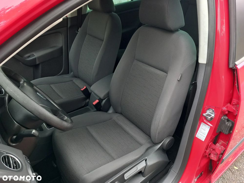 Volkswagen Golf Plus - 18