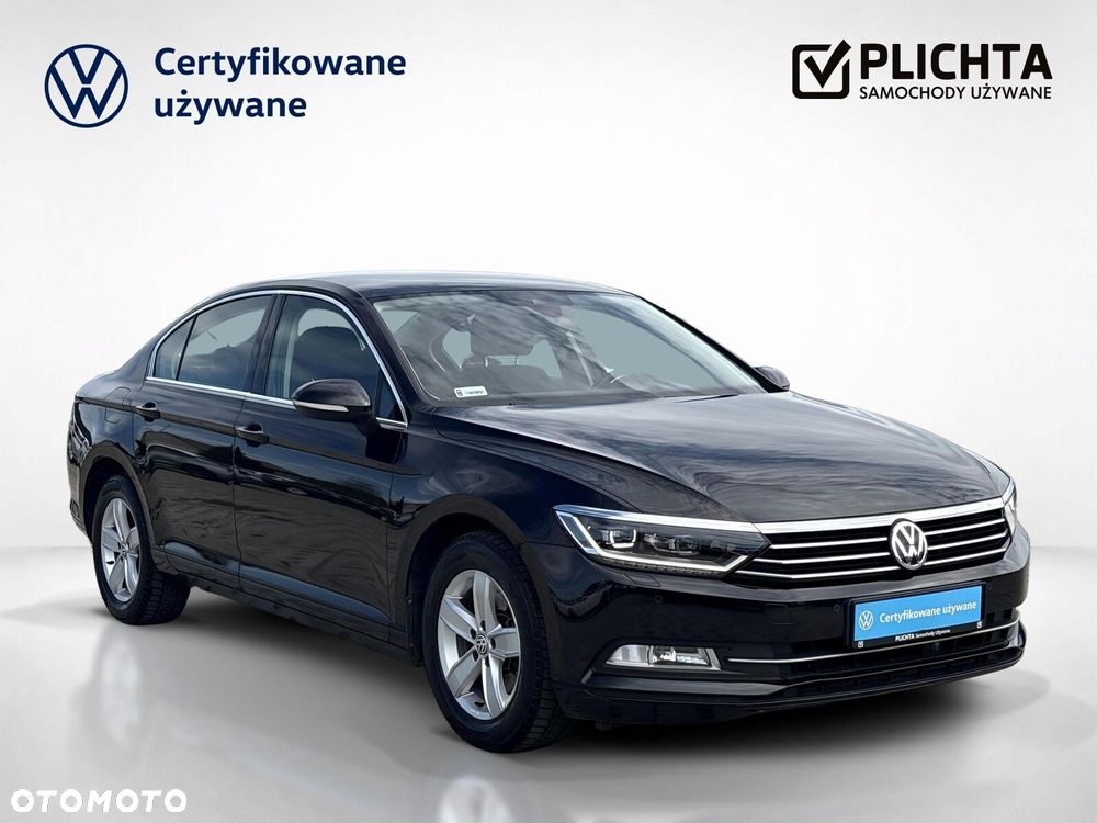 Volkswagen Passat - 8