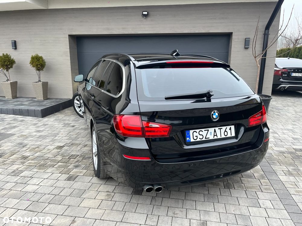 BMW Seria 5 525d Touring - 7