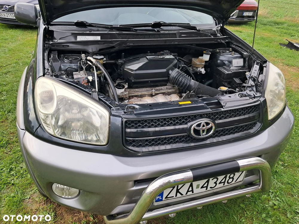 Toyota RAV4 - 2