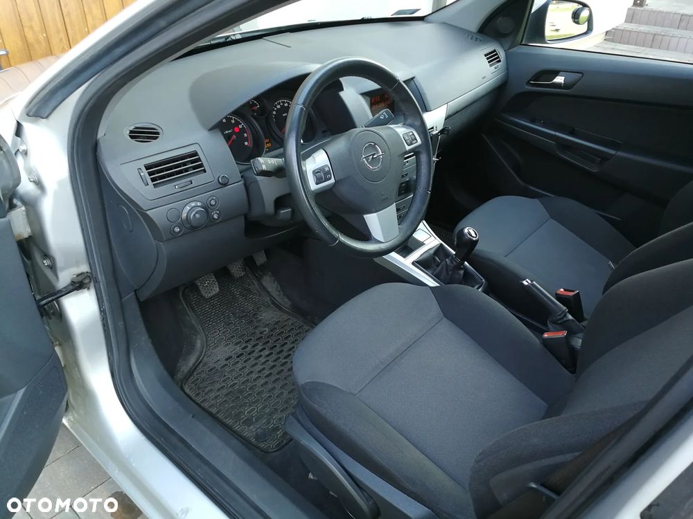 Opel Astra 1.6 - 7
