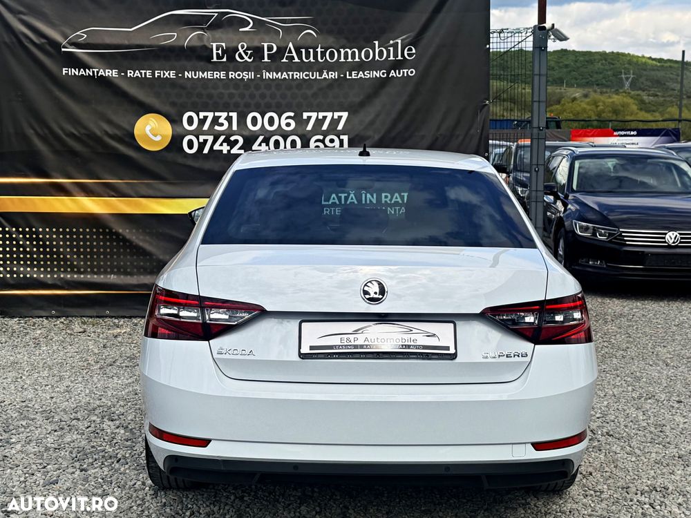 Skoda Superb 1.6 TDI GreenLine - 12
