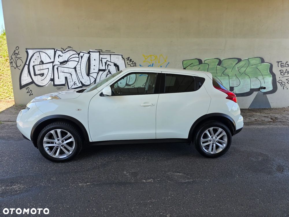Nissan Juke 1.6 Tekna S&S - 9