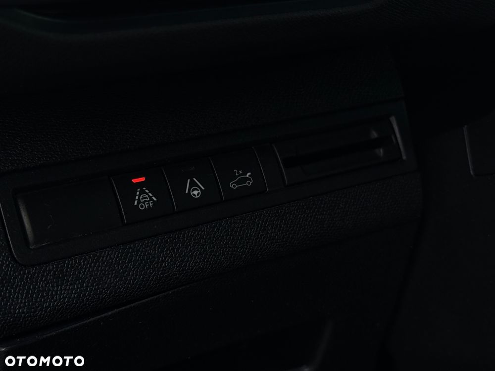 Peugeot 5008 2.0 BlueHDi GT S&S EAT8 - 10