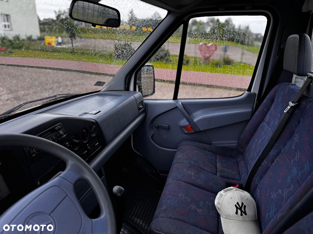 Mercedes-Benz Sprinter 310d - 24