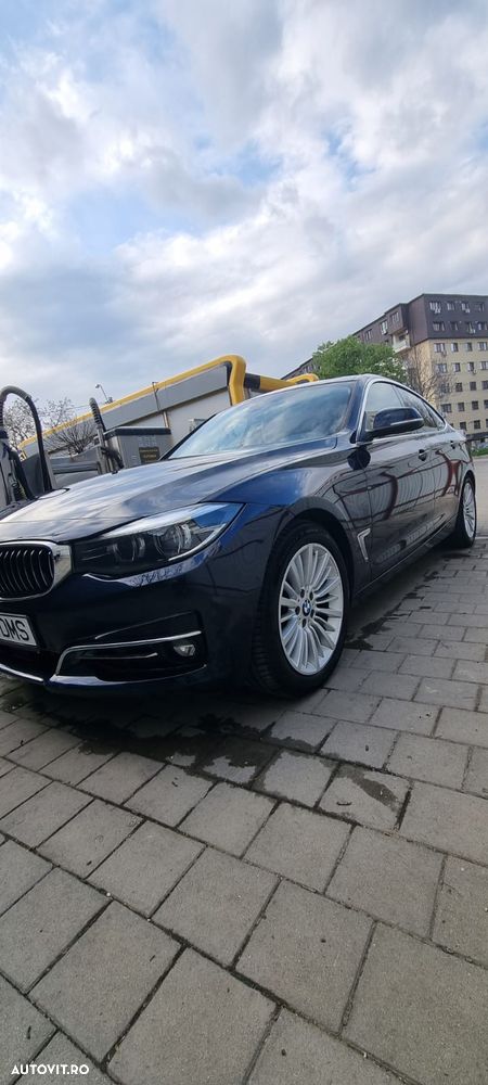 BMW Seria 3 320d xDrive AT - 2