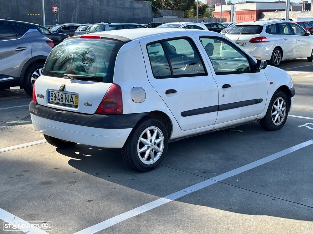 Renault Clio 1.2 - 4