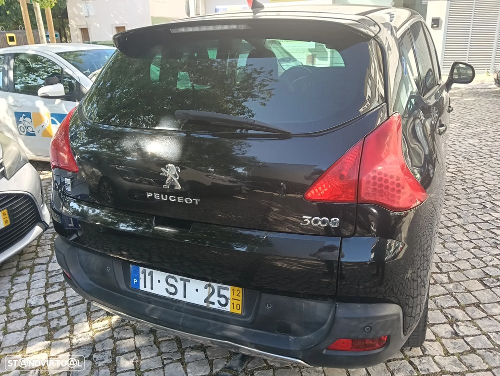 Peugeot 3008 2.0 HDi Hybrid4 - 21