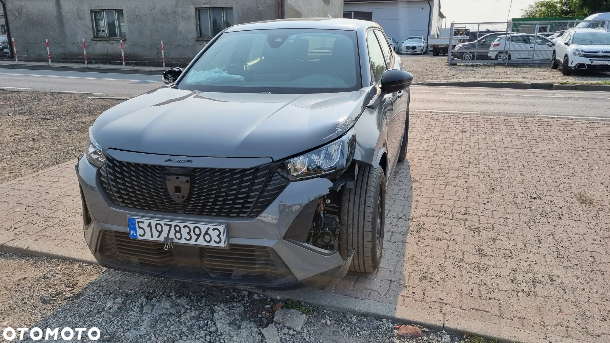 Peugeot 2008 PureTech mHEV Style e-DCS6 - 11